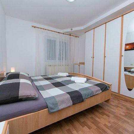 Apartment Marina Makarska Esterno foto
